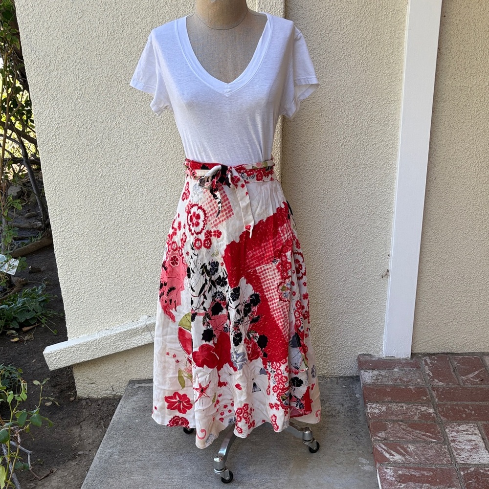 Anthropologie Eva Frajko beautiful floral wrap around midi skirt. - Picture 2 of 10
